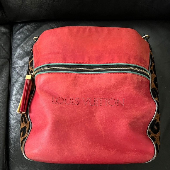 Louis Vuitton Limited Edition Flight Safari Handbag - Calfskin Leopard Chenill - Picture 8 of 8